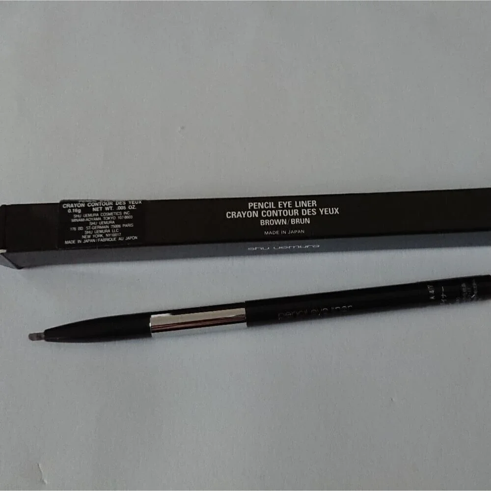 Shu Uemura eyeliner crayon contour des yeux